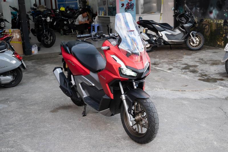 Giá Honda ADV 160 tại các thị trường quốc tế như Indonesia và Thái Lan, minh họa sự chênh lệch giá